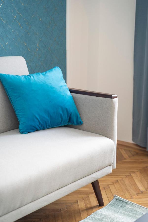 Josef'S Home I Urban Classic Apartment I 03 Wina Bagian luar foto